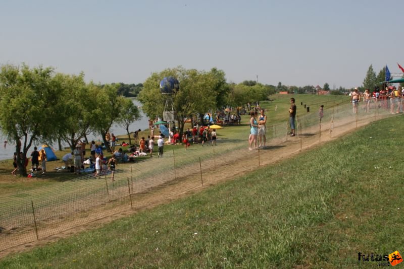 Tisza-tó Triatlon Fesztivál, Kisköre Triatlon kiskore_triatlon_410.jpg kiskore_triatlon_410.jpg