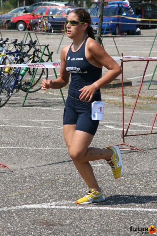 Tisza-tó Triatlon Fesztivál, Kisköre Triatlon kiskore_triatlon_475.jpg KÉKI DOROTTYA