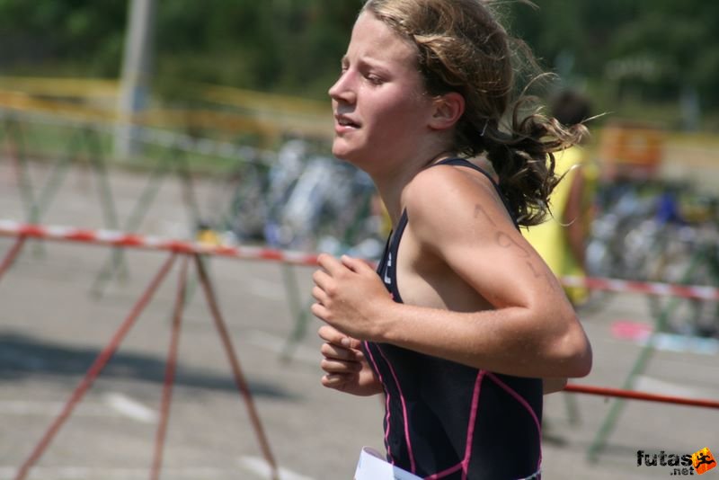 Tisza-tó Triatlon Fesztivál, Kisköre Triatlon kiskore_triatlon_479.jpg CSERJÉSI ZOÉ