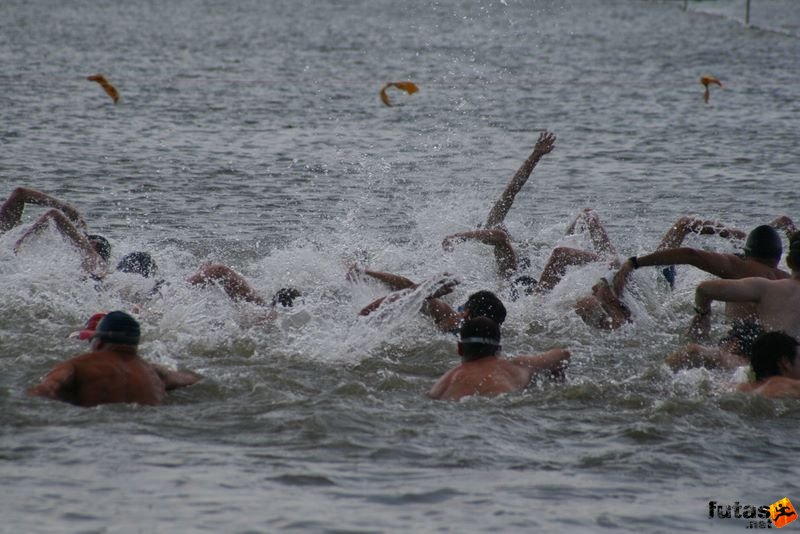 Tisza-tó Triatlon Fesztivál, Kisköre Triatlon kiskore_triatlon_506.jpg úszás
