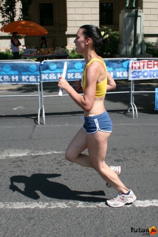 16. K&H Marathon és félmaraton váltó maraton_1724.jpg maraton_1724.jpg K&H Olimpiai Marathon és félmaraton váltó futás Budapest képek 5. fotók maraton_1724.jpg maraton_1724.jpg
