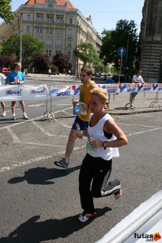 16. K&H Marathon és félmaraton váltó maraton_1725.jpg maraton_1725.jpg K&H Olimpiai Marathon és félmaraton váltó futás Budapest képek 5. fotók maraton_1725.jpg maraton_1725.jpg