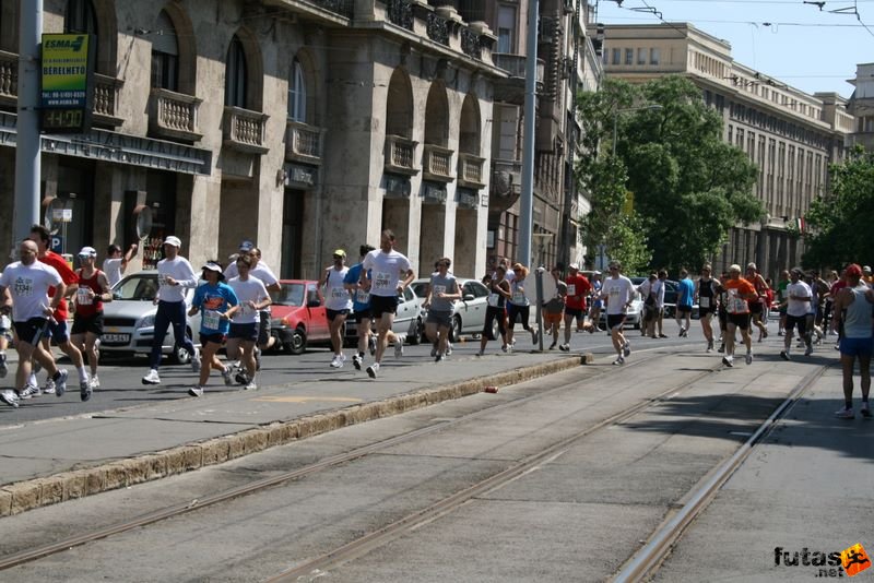 K&H Olimpiai Maraton és félmaraton váltó futás Budapest képek 1. fotók maraton_0885.jpg maraton_0885.jpg