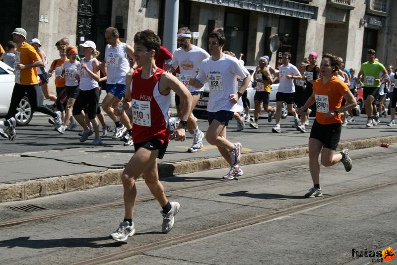 K&H Olimpiai Maraton és félmaraton váltó futás Budapest képek 1. fotók maraton_0888.jpg maraton_0888.jpg