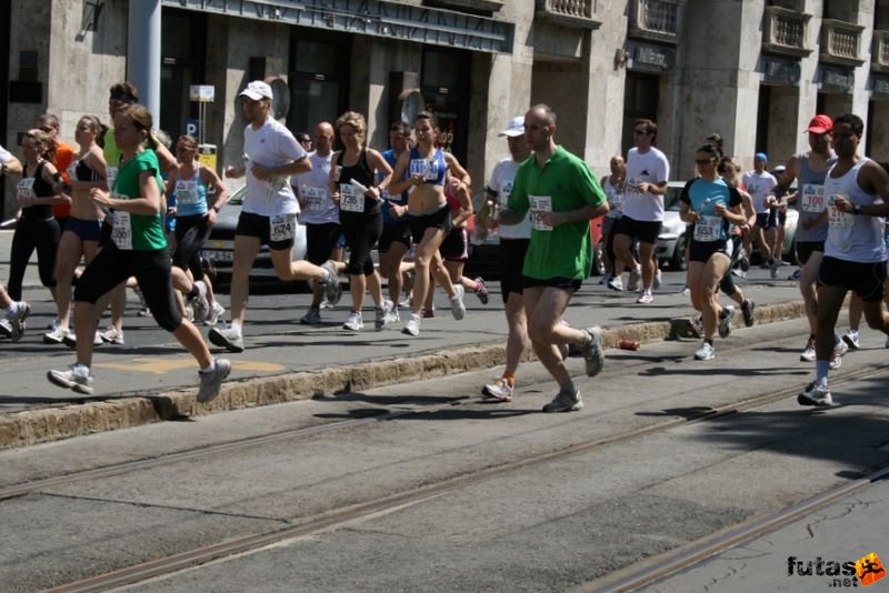 K&H Olimpiai Maraton és félmaraton váltó futás Budapest képek 1. fotók maraton_0889.jpg maraton_0889.jpg