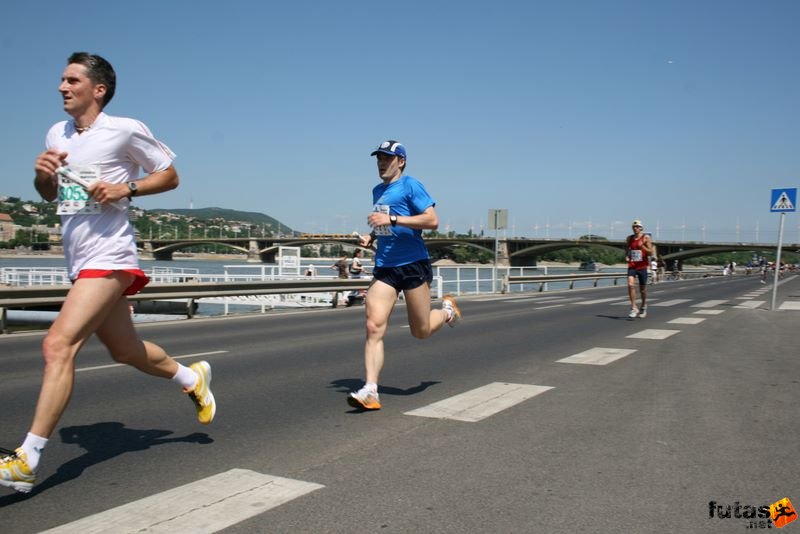K&H Olimpiai Maraton és félmaraton váltó futás Budapest képek 1. fotók maraton_0921.jpg maraton_0921.jpg