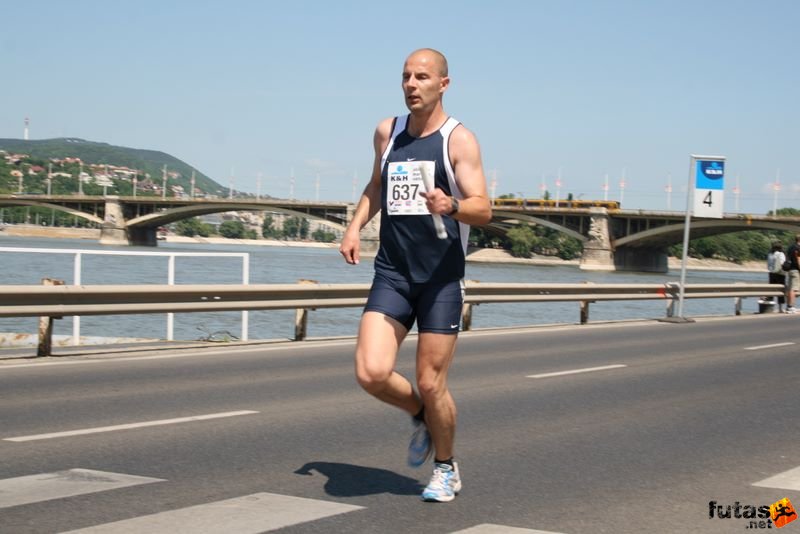 K&H Olimpiai Maraton és félmaraton váltó futás Budapest képek 1. fotók maraton_0927.jpg maraton_0927.jpg