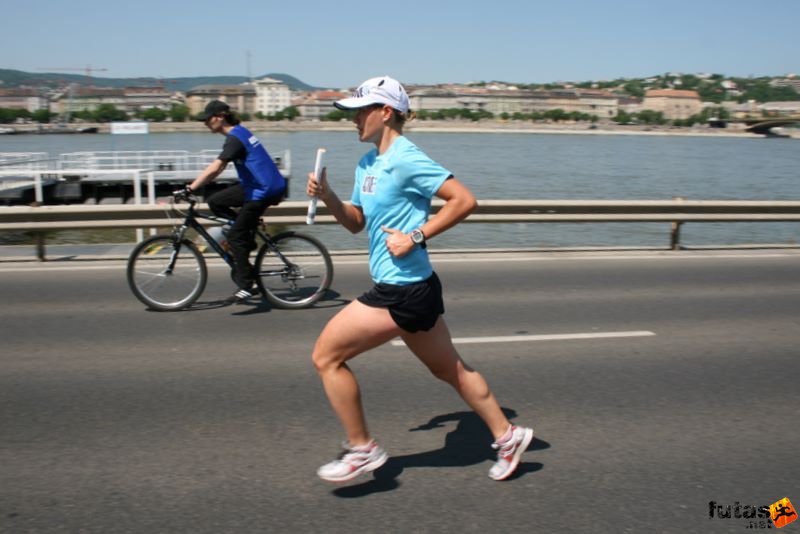 K&H Olimpiai Maraton és félmaraton váltó futás Budapest képek 1. fotók maraton_0931.jpg maraton_0931.jpg