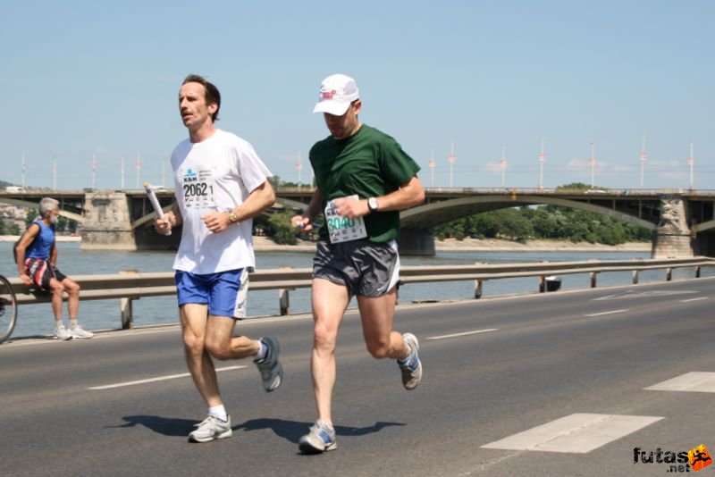 K&H Olimpiai Maraton és félmaraton váltó futás Budapest képek 1. fotók maraton_0935.jpg maraton_0935.jpg