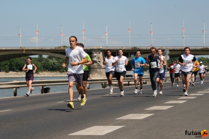 K&H Olimpiai Maraton és félmaraton váltó futás Budapest képek 1. fotók maraton_0944.jpg maraton_0944.jpg