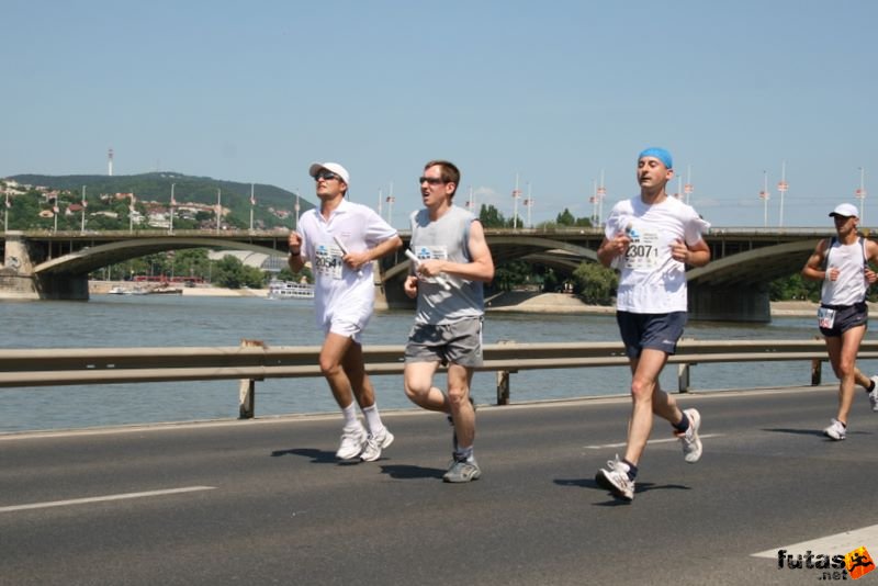 K&H Olimpiai Maraton és félmaraton váltó futás Budapest képek 1. fotók maraton_0952.jpg maraton_0952.jpg