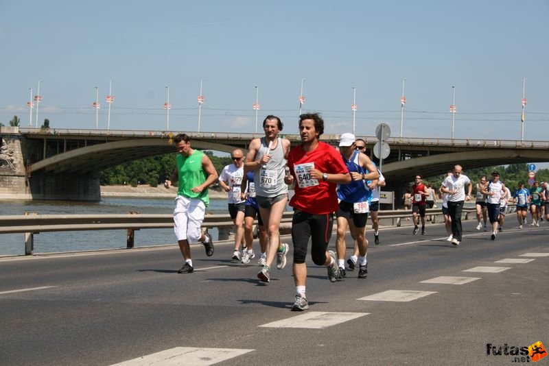 K&H Olimpiai Maraton és félmaraton váltó futás Budapest képek 1. fotók maraton_0953.jpg maraton_0953.jpg