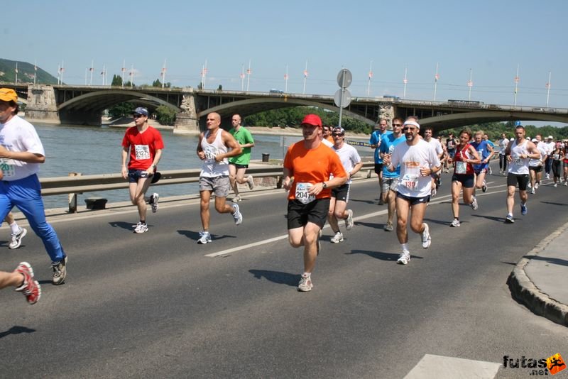 K&H Olimpiai Maraton és félmaraton váltó futás Budapest képek 1. fotók maraton_0956.jpg maraton_0956.jpg