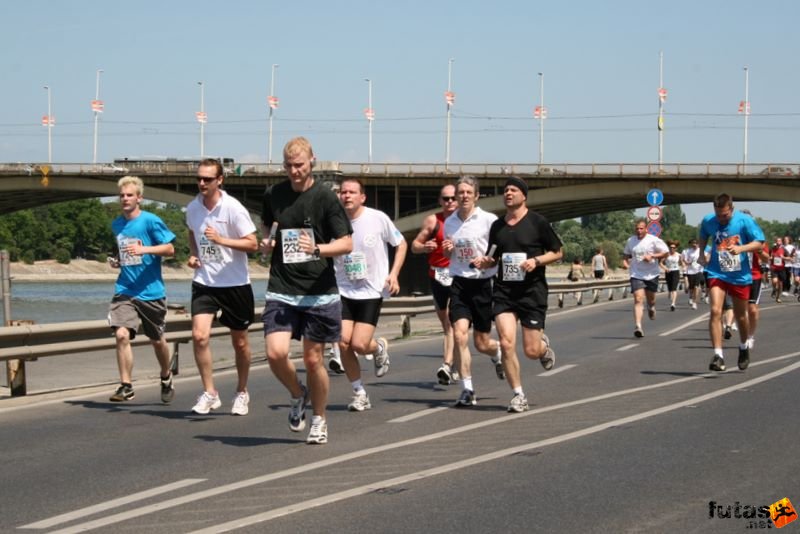 K&H Olimpiai Maraton és félmaraton váltó futás Budapest képek 1. fotók maraton_0958.jpg maraton_0958.jpg