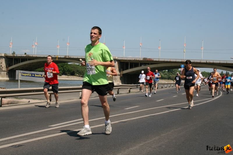 K&H Olimpiai Maraton és félmaraton váltó futás Budapest képek 1. fotók maraton_0967.jpg maraton_0967.jpg