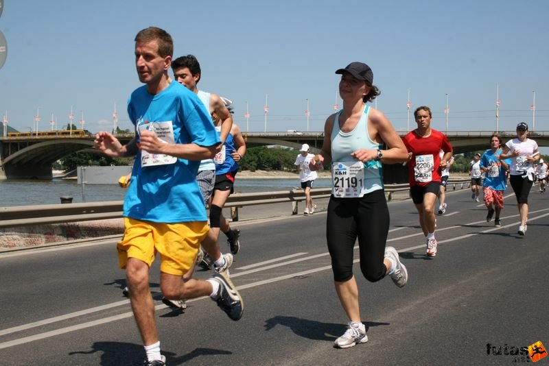 K&H Olimpiai Maraton és félmaraton váltó futás Budapest képek 1. fotók maraton_0969.jpg maraton_0969.jpg