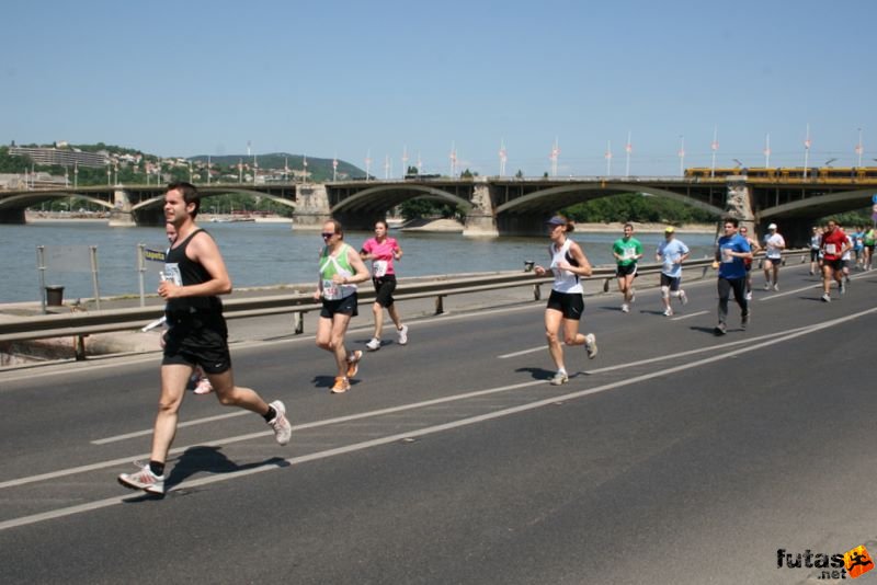 K&H Olimpiai Maraton és félmaraton váltó futás Budapest képek 1. fotók maraton_0972.jpg maraton_0972.jpg