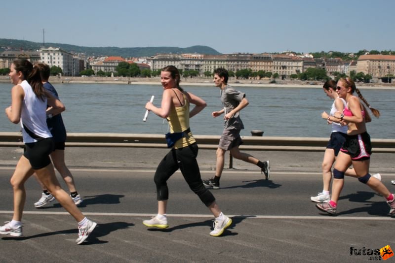 K&H Olimpiai Maraton és félmaraton váltó futás Budapest képek 1. fotók maraton_0979.jpg maraton_0979.jpg