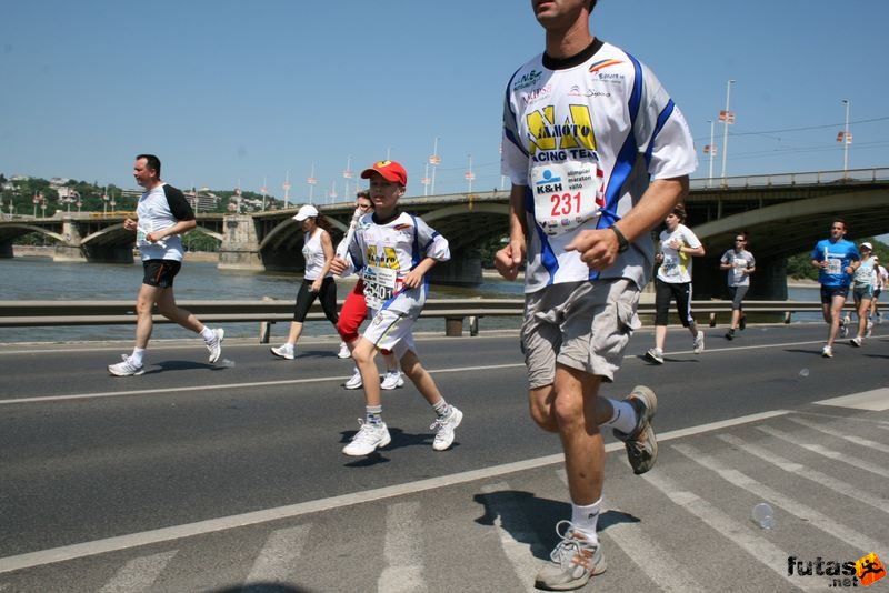K&H Olimpiai Maraton és félmaraton váltó futás Budapest képek 1. fotók maraton_0984.jpg maraton_0984.jpg
