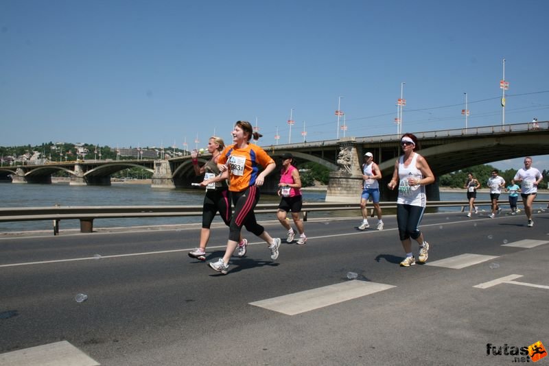 K&H Olimpiai Maraton és félmaraton váltó futás Budapest képek 1. fotók maraton_0985.jpg maraton_0985.jpg