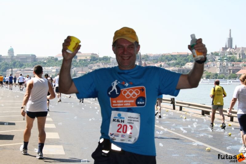 K&H Olimpiai Maraton és félmaraton váltó futás Budapest képek 1. fotók maraton_0997.jpg maraton_0997.jpg