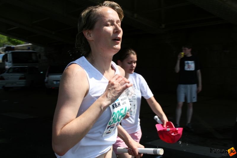 K&H Olimpiai Maraton és félmaraton váltó futás Budapest képek 1. fotók maraton_1000.jpg maraton_1000.jpg