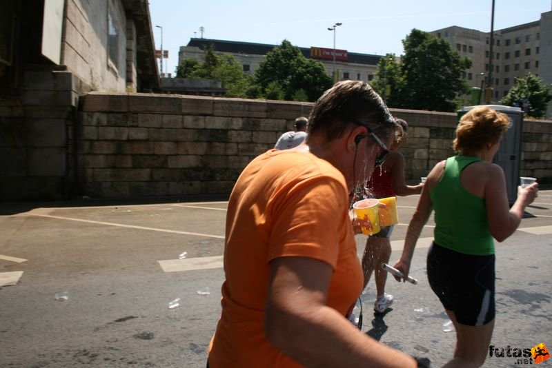 K&H Olimpiai Maraton és félmaraton váltó futás Budapest képek 1. fotók maraton_1001.jpg maraton_1001.jpg