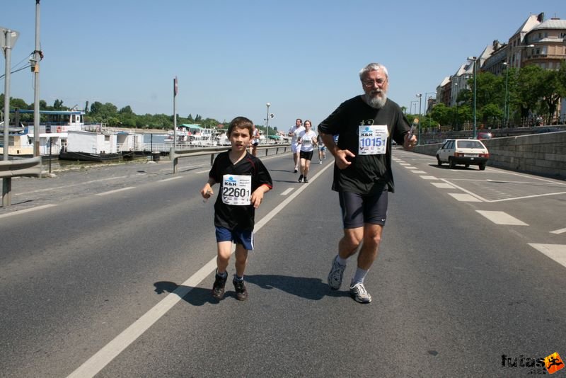 K&H Olimpiai Maraton és félmaraton váltó futás Budapest képek 1. fotók maraton_1014.jpg maraton_1014.jpg