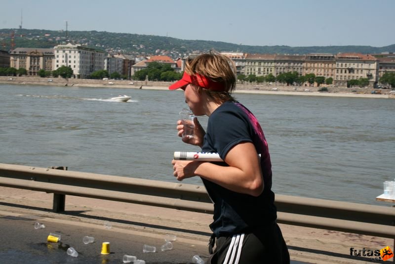 K&H Olimpiai Maraton és félmaraton váltó futás Budapest képek 1. fotók maraton_1018.jpg maraton_1018.jpg