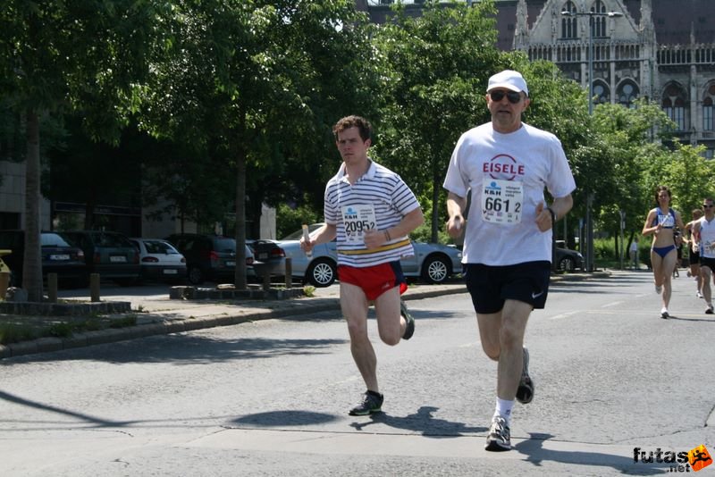 K&H Olimpiai Maraton és félmaraton váltó futás Budapest képek 1. fotók maraton_1041.jpg maraton_1041.jpg