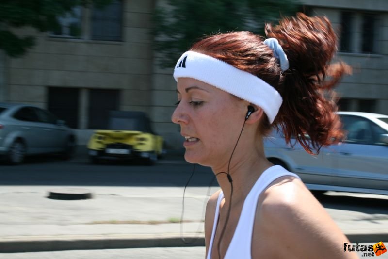 K&H Olimpiai Maraton és félmaraton váltó futás Budapest képek 1. fotók maraton_1047.jpg maraton_1047.jpg