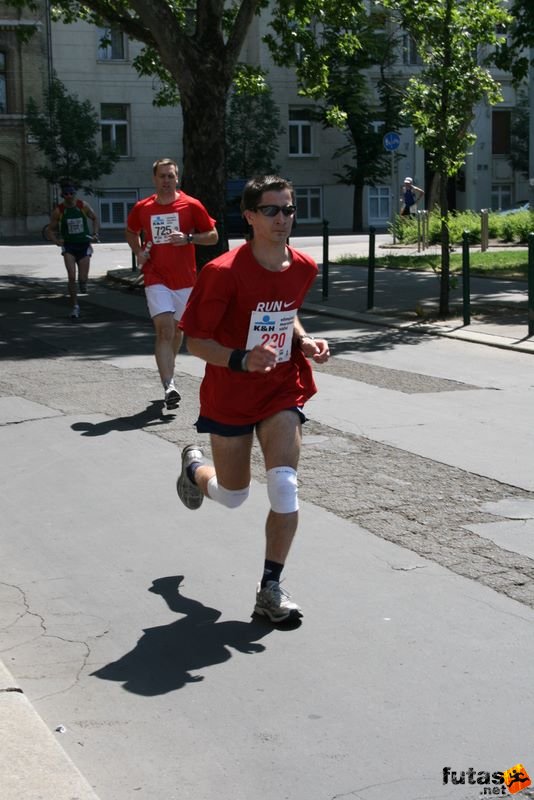 K&H Olimpiai Maraton és félmaraton váltó futás Budapest képek 1. fotók maraton_1055.jpg maraton_1055.jpg