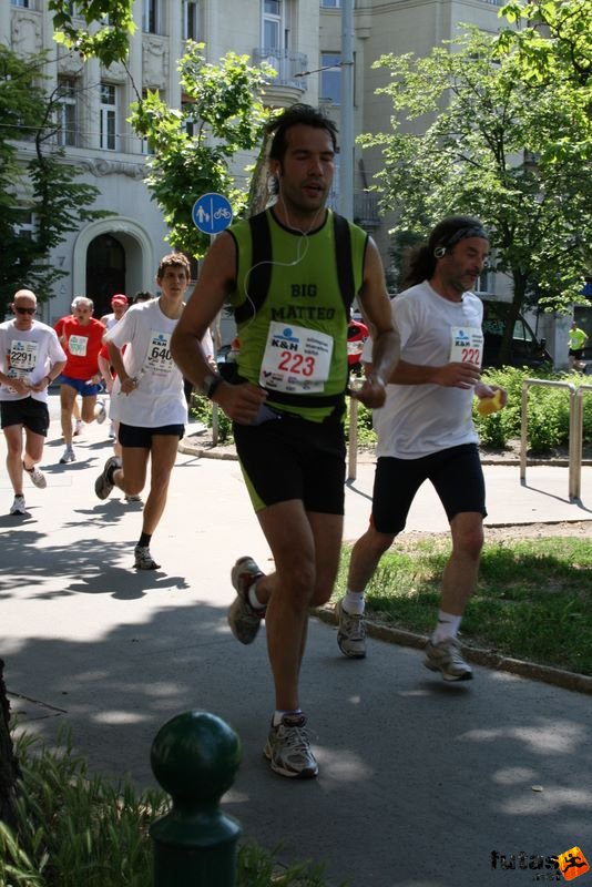 K&H Olimpiai Maraton és félmaraton váltó futás Budapest képek 1. fotók maraton_1056.jpg maraton_1056.jpg