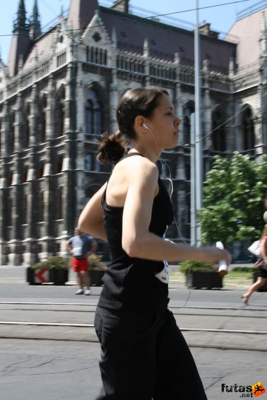 K&H Olimpiai Maraton és félmaraton váltó futás Budapest képek 1. fotók maraton_1070.jpg maraton_1070.jpg