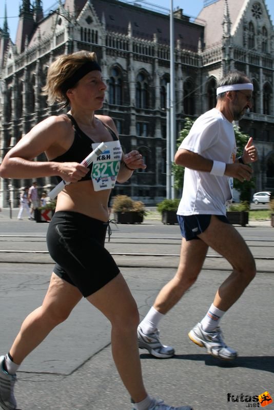 K&H Olimpiai Maraton és félmaraton váltó futás Budapest képek 1. fotók maraton_1071.jpg maraton_1071.jpg