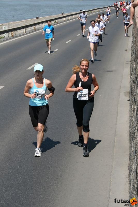 K&H Olimpiai Maraton és félmaraton váltó futás Budapest képek 3. fotók maraton_1351.jpg maraton_1351.jpg