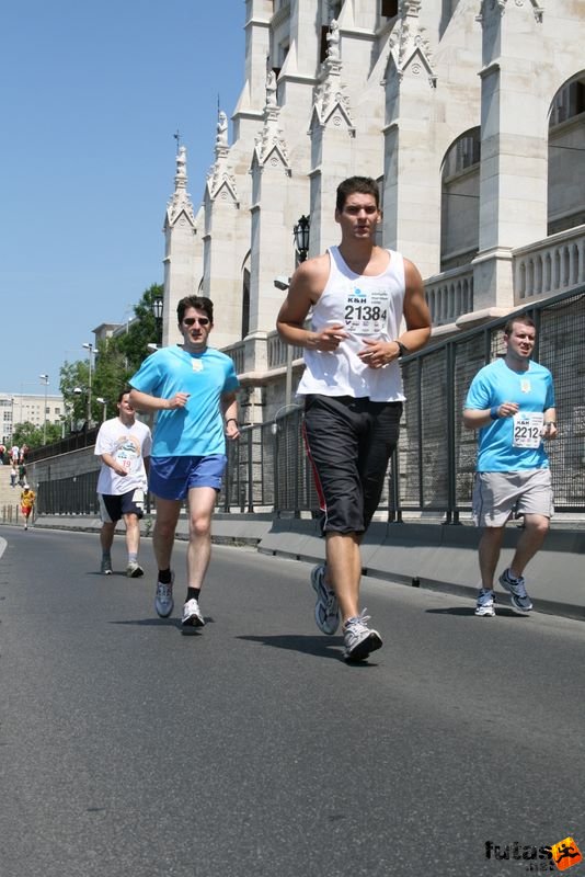16. K&H Maraton és félmaraton váltó maraton_1540.jpg maraton_1540.jpg K&H Olimpiai Maraton és félmaraton váltó futás Budapest képek 4. fotók 2009 maraton_1540.jpg maraton_1540.jpg