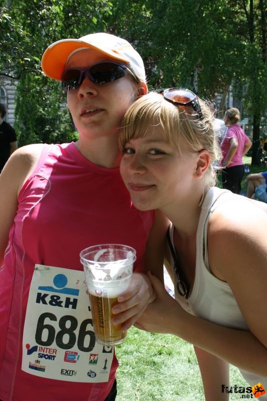 16. K&H Maraton és félmaraton váltó maraton_1666.jpg Steve lányai K&H Olimpiai Maraton és félmaraton váltó futás Budapest képek 4. fotók 2009 maraton_1666.jpg Steve lányai