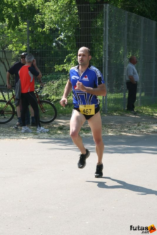 Margitszigeti Triatlon futás margitszigeti_triatlon_futas_9896.jpg Kovács András