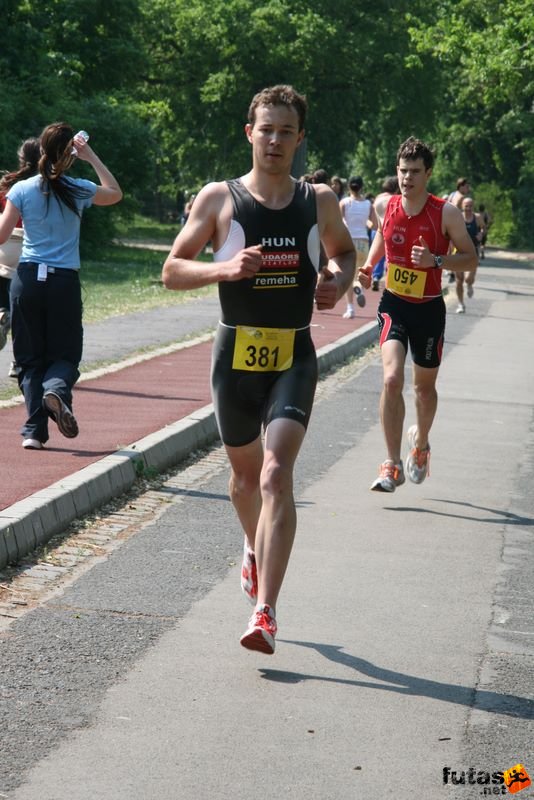 Margitszigeti Triatlon futás margitszigeti_triatlon_futas_9910.jpg Szakács Milán