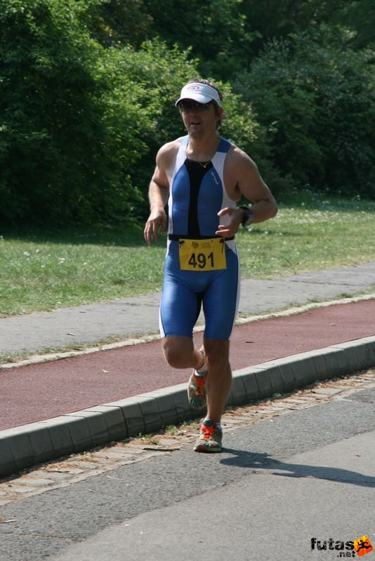 Margitszigeti Triatlon margitszigeti_triatlon_futas_9936.jpg margitszigeti_triatlon_futas_9936.jpg Margitszigeti Triatlon futás margitszigeti_triatlon_futas_9936.jpg margitszigeti_triatlon_futas_9936.jpg