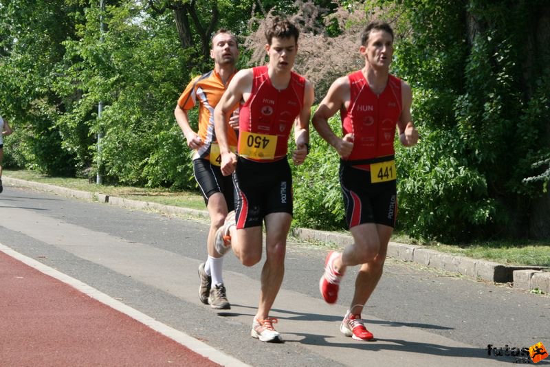 Margitszigeti Triatlon margitszigeti_triatlon_futas_9954.jpg margitszigeti_triatlon_futas_9954.jpg Margitszigeti Triatlon futás margitszigeti_triatlon_futas_9954.jpg margitszigeti_triatlon_futas_9954.jpg