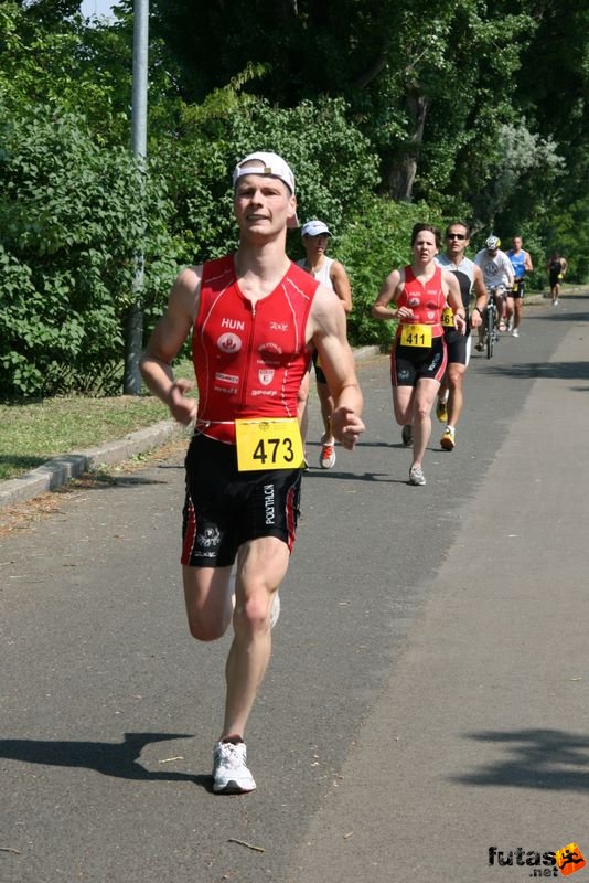 Margitszigeti Triatlon futás margitszigeti_triatlon_futas_9979.jpg Kiss Bence
