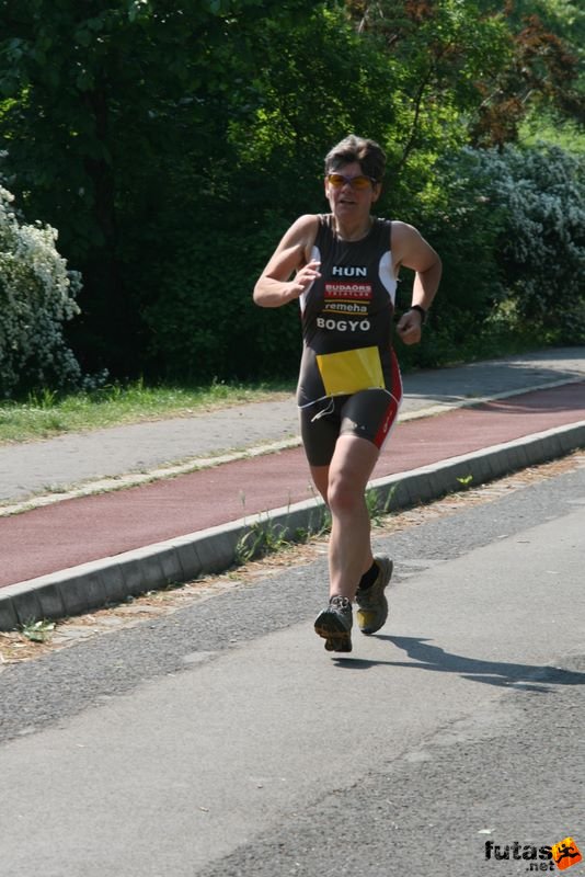 Margitszigeti Triatlon futás margitszigeti_triatlon_futas_9983.jpg Bogyó Éva