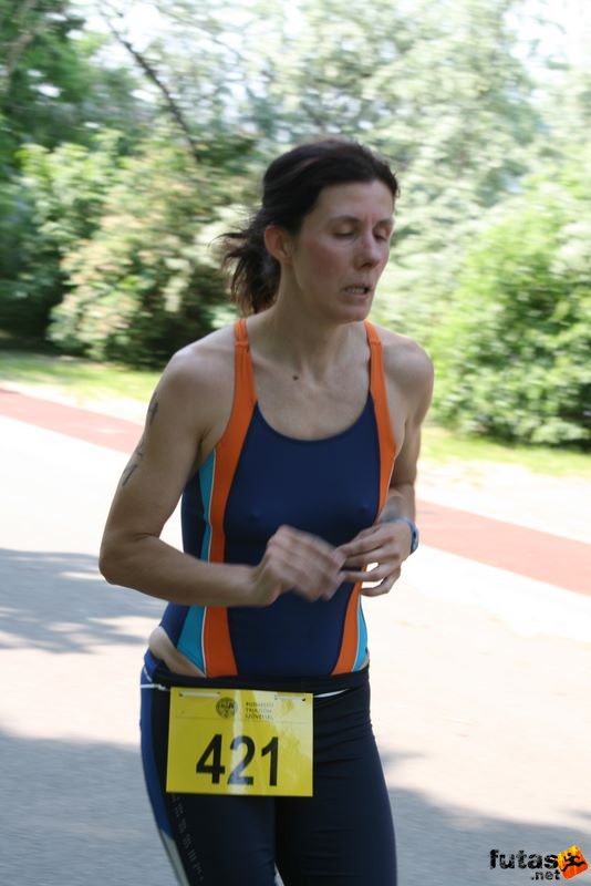 Margitszigeti Triatlon margitszigeti_triatlon_kerekparozas_10014.jpg Jámborné Csekő Éva Margitszigeti Triatlon futás margitszigeti_triatlon_kerekparozas_10014.jpg Jámborné Csekő Éva