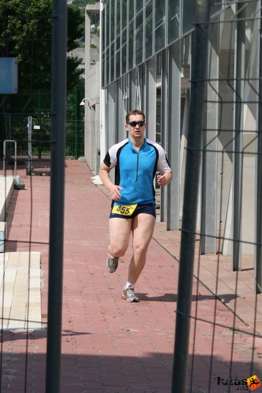 Margitszigeti Triatlon futás margitszigeti_triatlon_kerekparozas_10023.jpg Németh Gábor