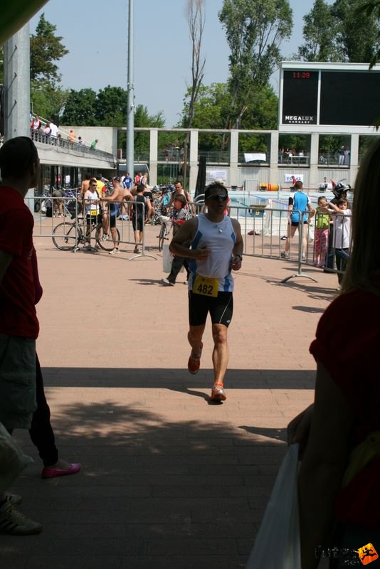 Margitszigeti Triatlon futás margitszigeti_triatlon_kerekparozas_10043.jpg Dr. Vass Gábor