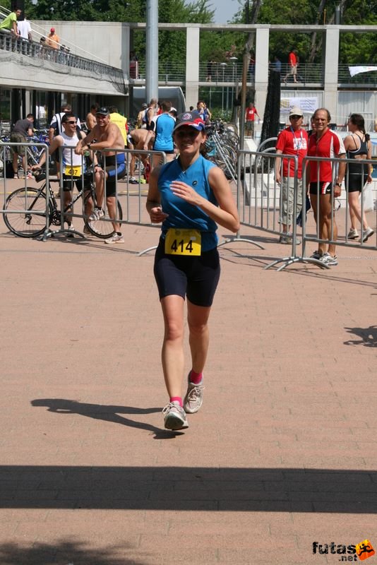 Margitszigeti Triatlon margitszigeti_triatlon_kerekparozas_10044.jpg Máliné Koller Noémi Margitszigeti Triatlon futás margitszigeti_triatlon_kerekparozas_10044.jpg Máliné Koller Noémi