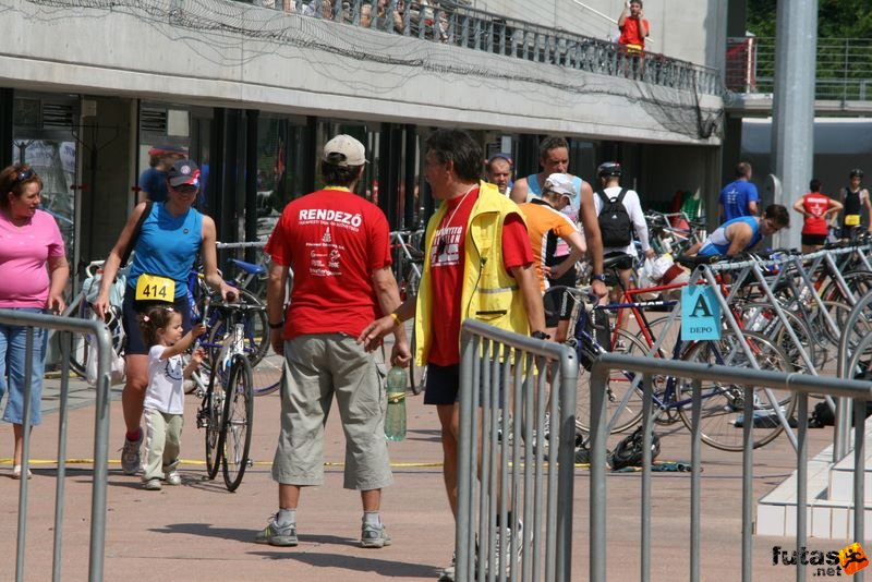 Margitszigeti Triatlon futás margitszigeti_triatlon_kerekparozas_10060.jpg margitszigeti_triatlon_kerekparozas_10060.jpg