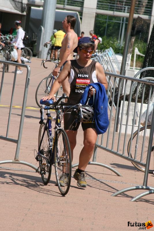 Margitszigeti Triatlon futás margitszigeti_triatlon_kerekparozas_10064.jpg Éva